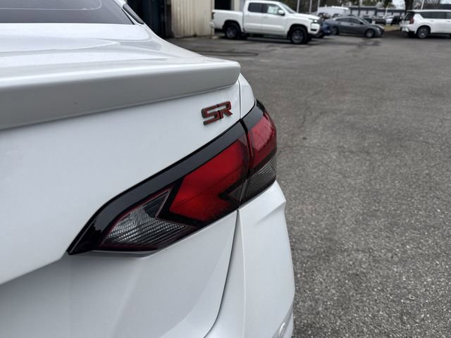 New 2025 Nissan Versa SR w/ Trunk Package FWD image 33
