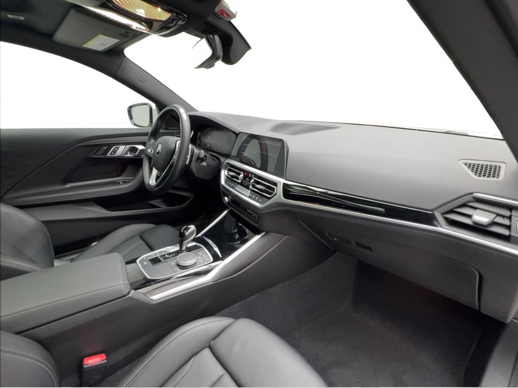 Used 2022 BMW 230i Coupe w/ Premium Package 2 RWD image 28