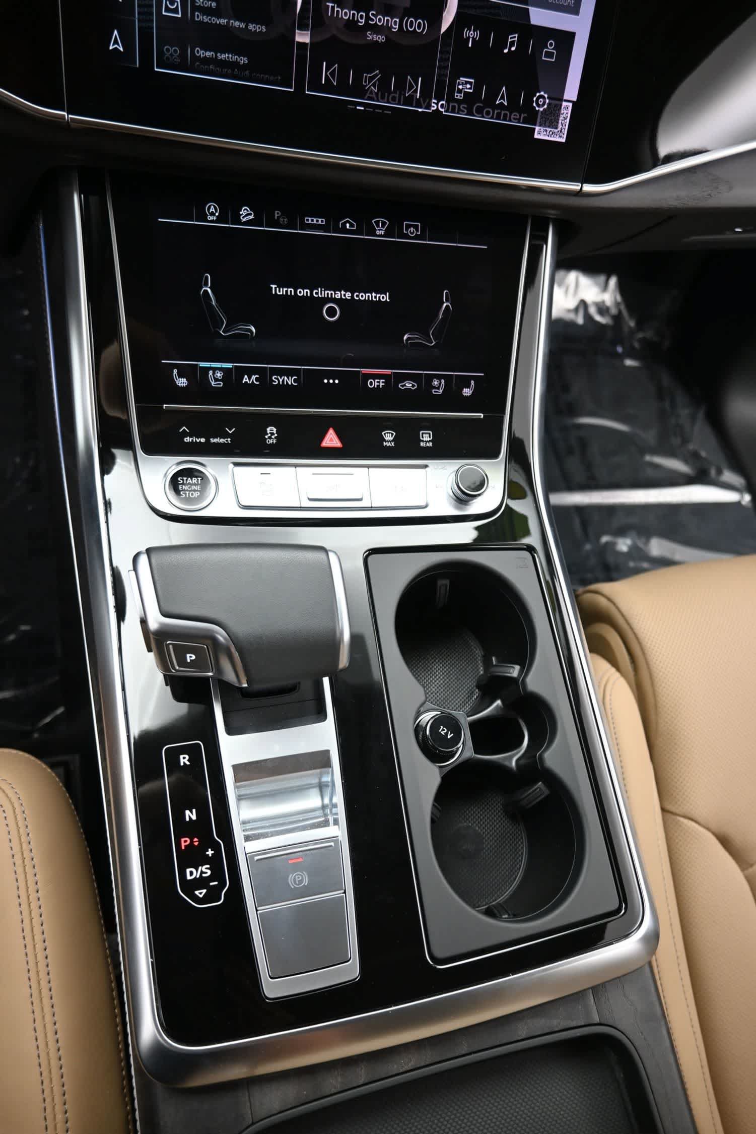 Used 2025 Audi Q7 3.0T Prestige w/ Prestige Package AWD/4WD image 19