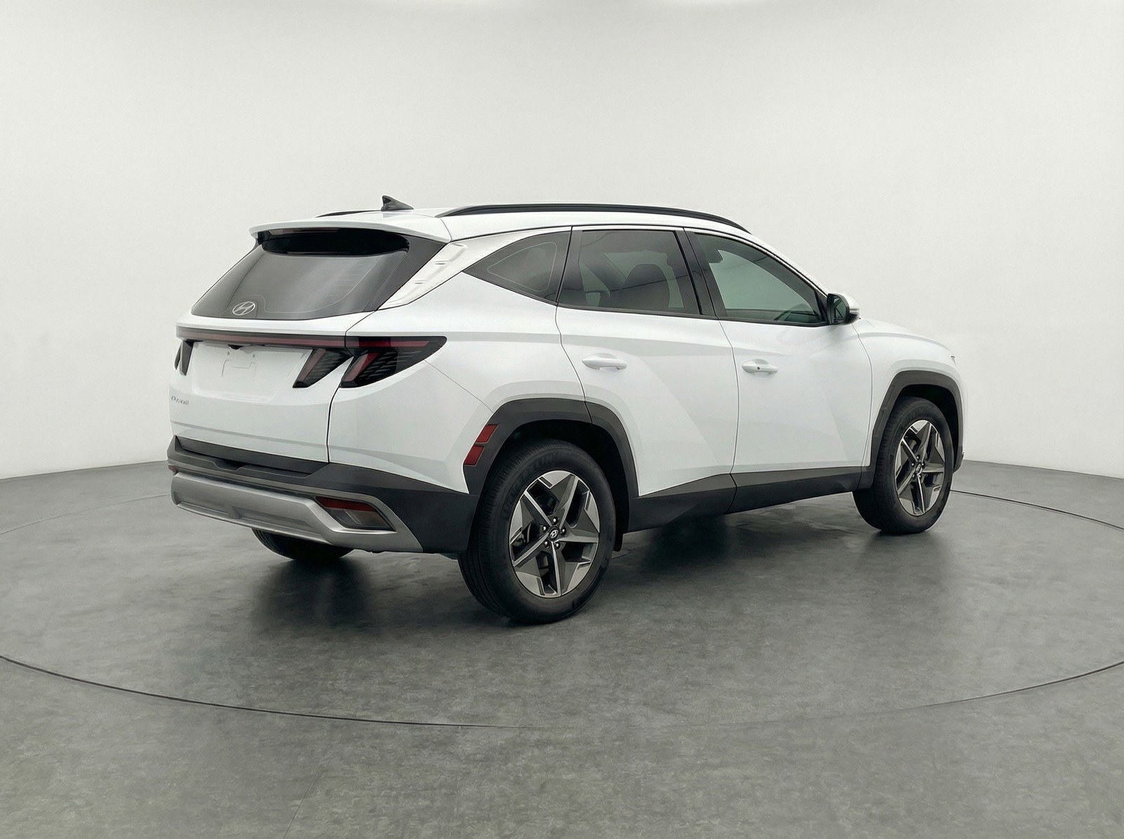 Used 2025 Hyundai Tucson SEL AWD/4WD image 9