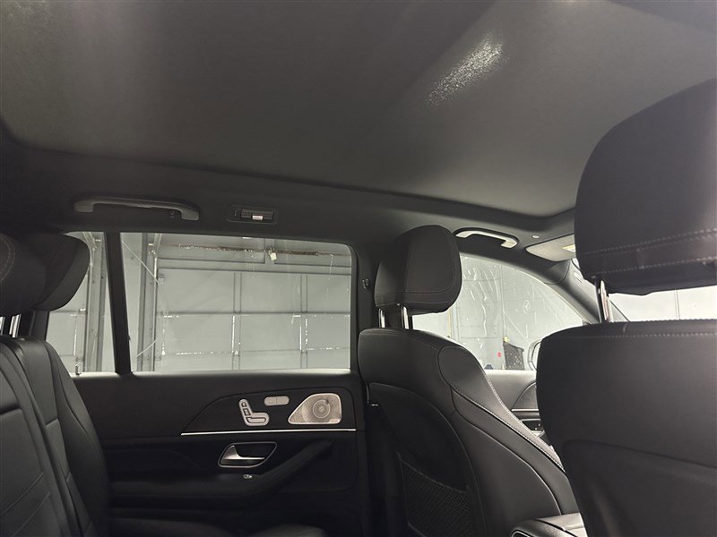 Used 2023 Mercedes-Benz GLS 450 4MATIC image 13