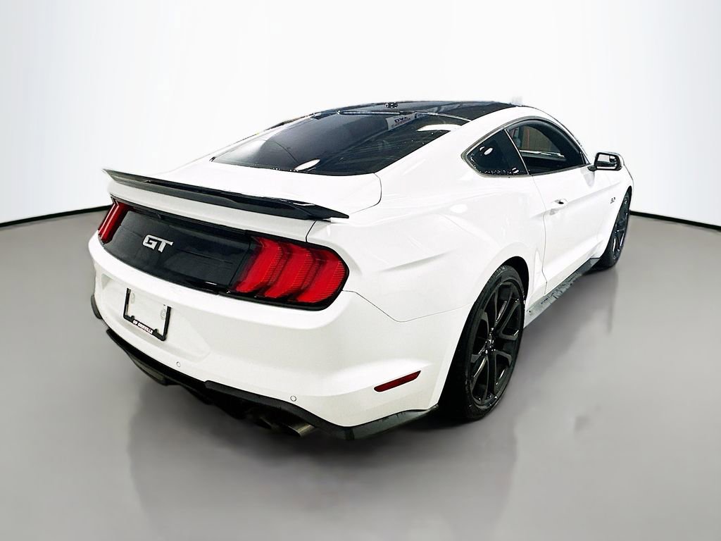 Used 2018 Ford Mustang GT Premium w/ Carbon Sport Interior Package image 8