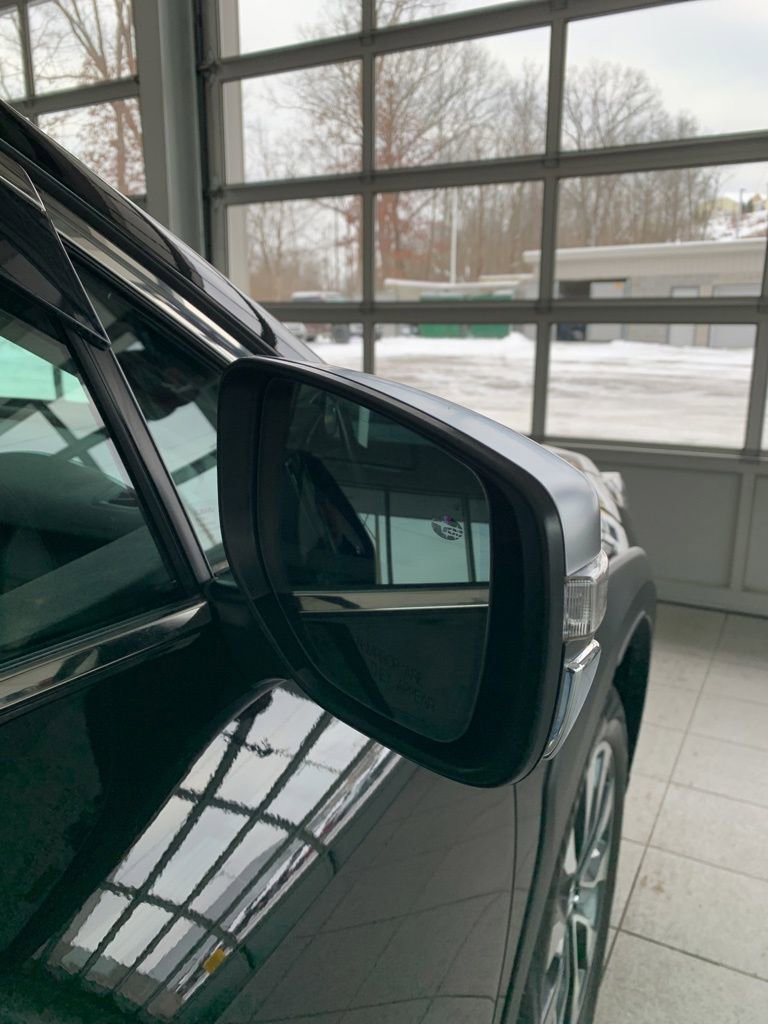 Certified 2025 Subaru Outback Touring XT image 25