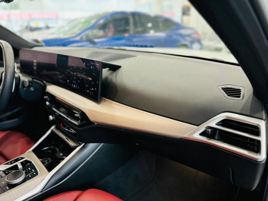 Used 2025 BMW 330i Sedan image 20