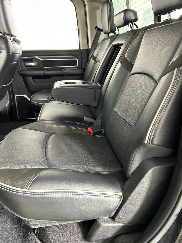 Used 2023 RAM 3500 Laramie AWD/4WD image 18