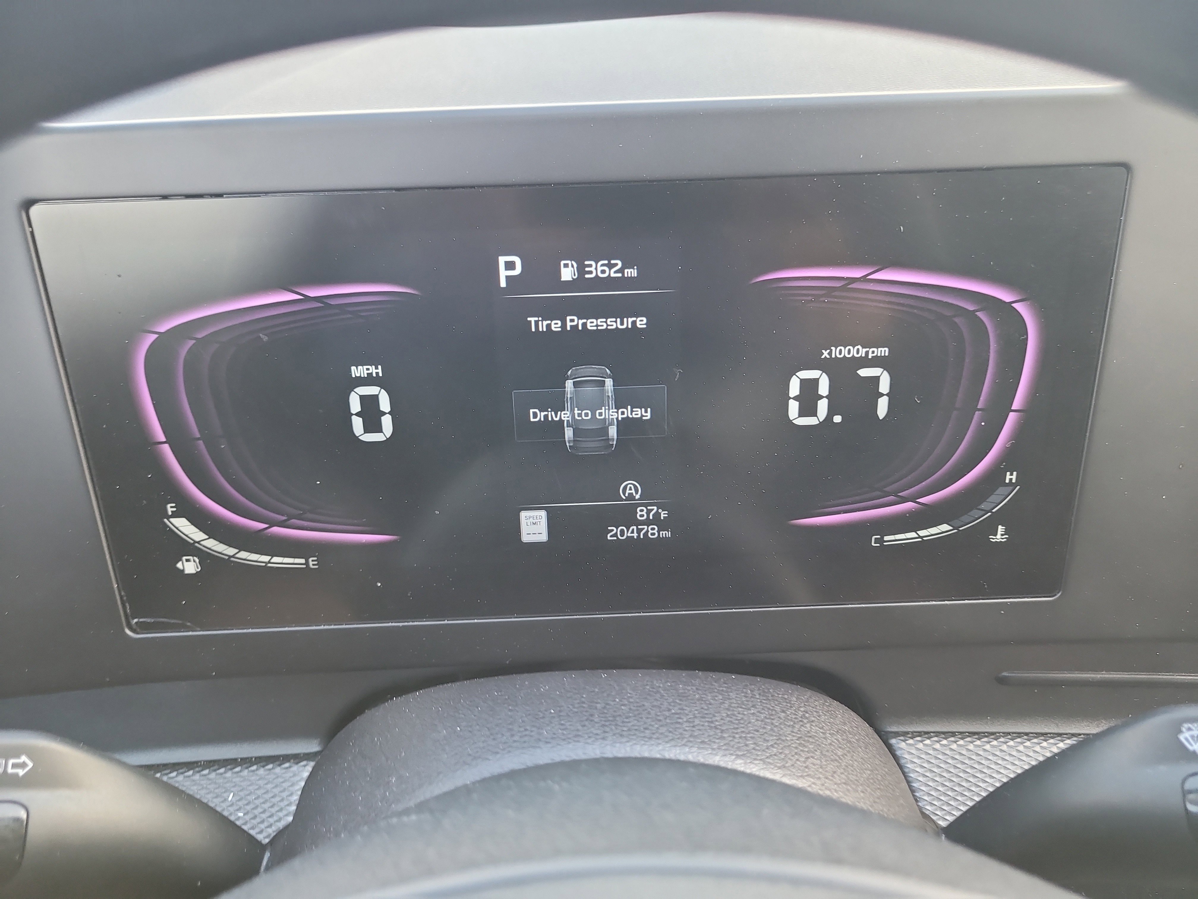 Used 2025 Kia Sportage LX image 32