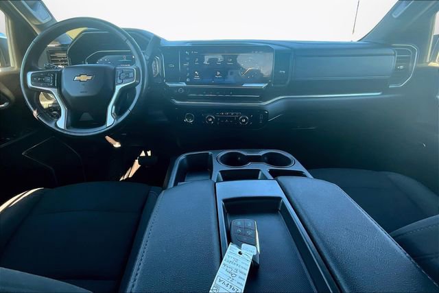 Used 2022 Chevrolet Silverado 1500 LT image 14