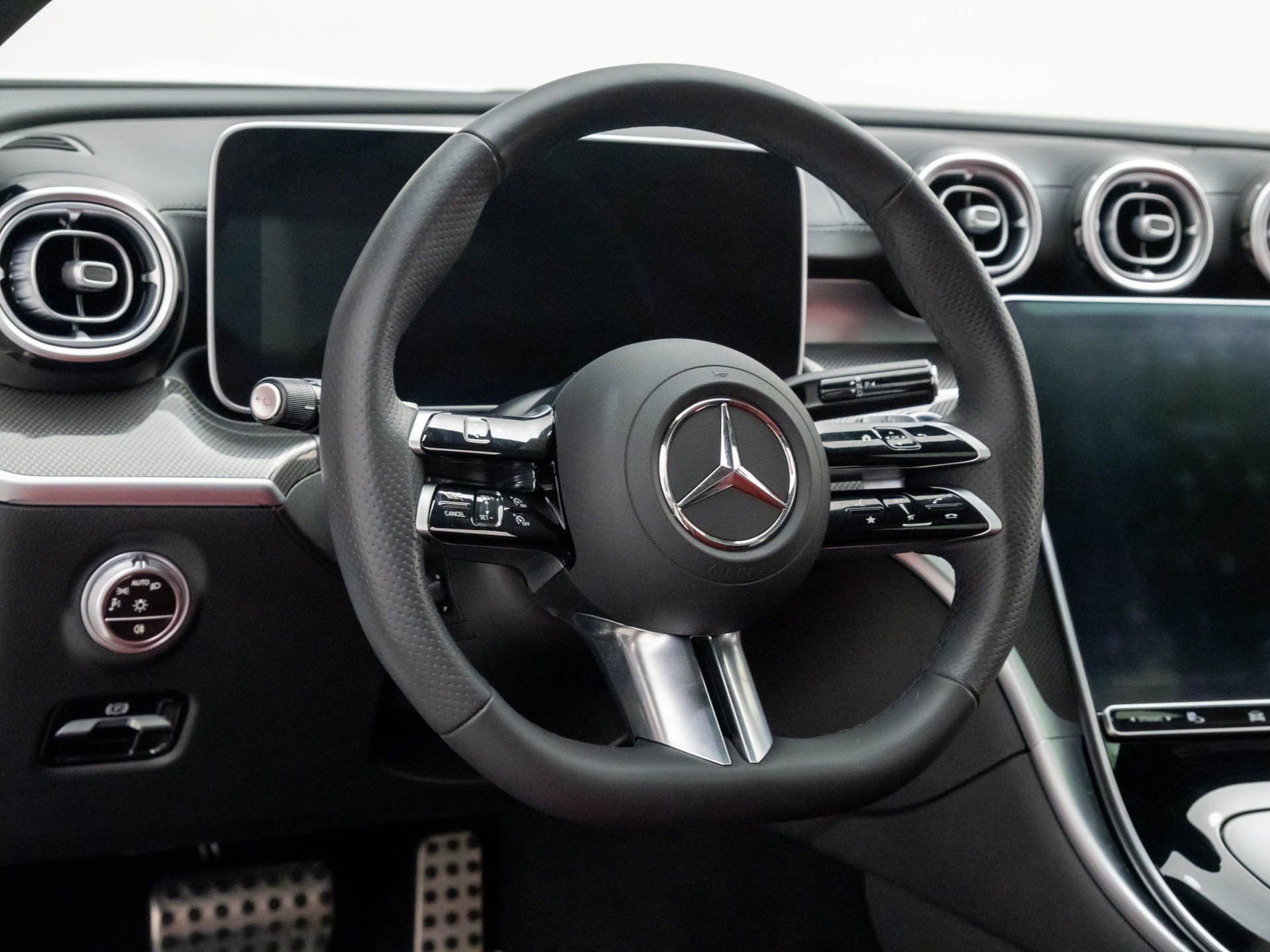 Certified 2024 Mercedes-Benz CLE 300 4MATIC Coupe image 18