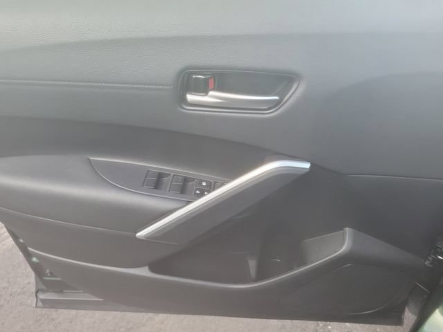 Used 2023 Toyota Corolla Cross XLE AWD/4WD image 20