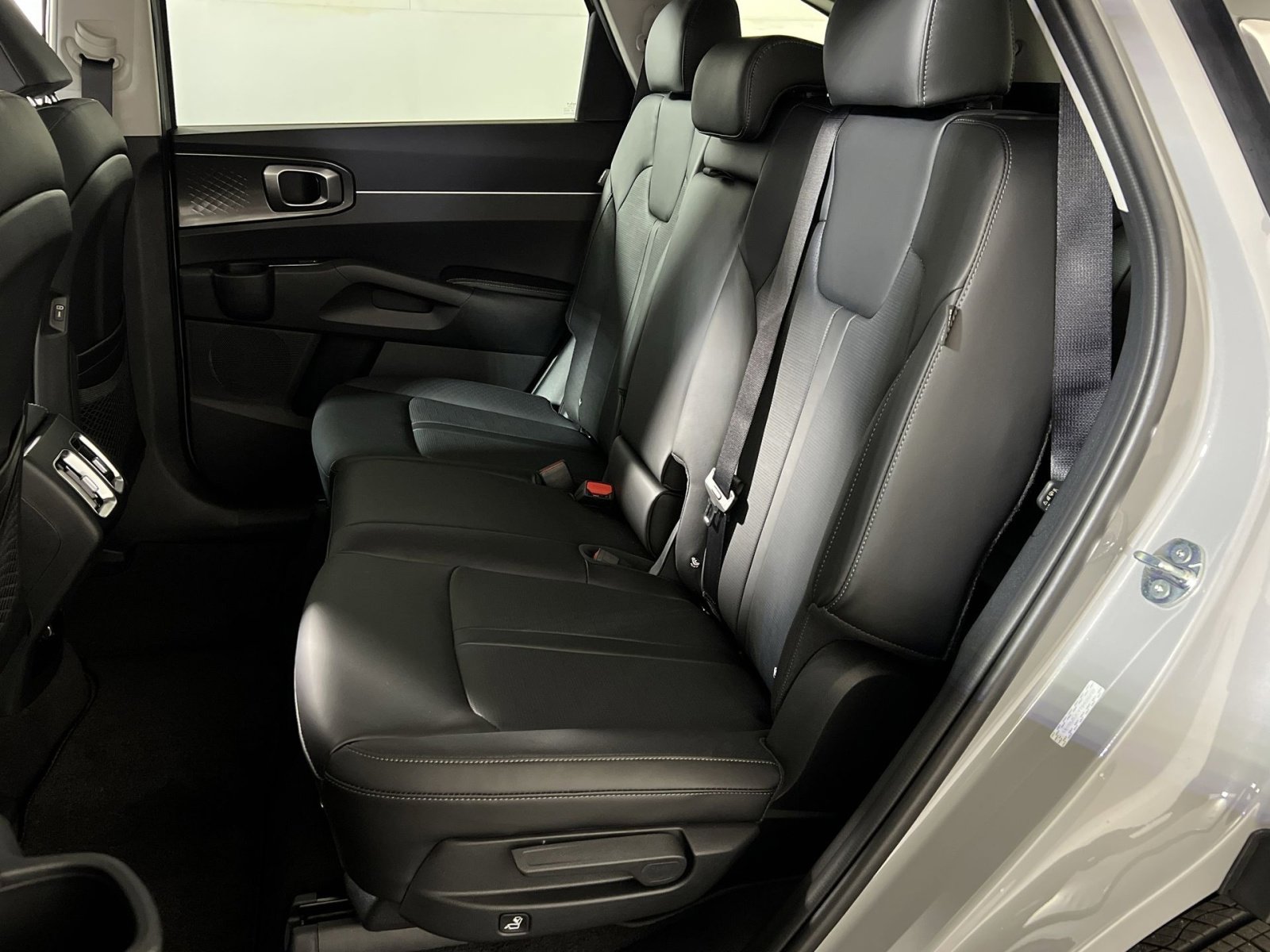 New 2026 Kia Sorento S image 23