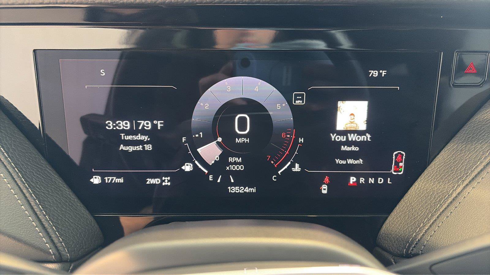 Used 2026 GMC Yukon Denali w/ Sun & Power Step Package AWD/4WD image 13