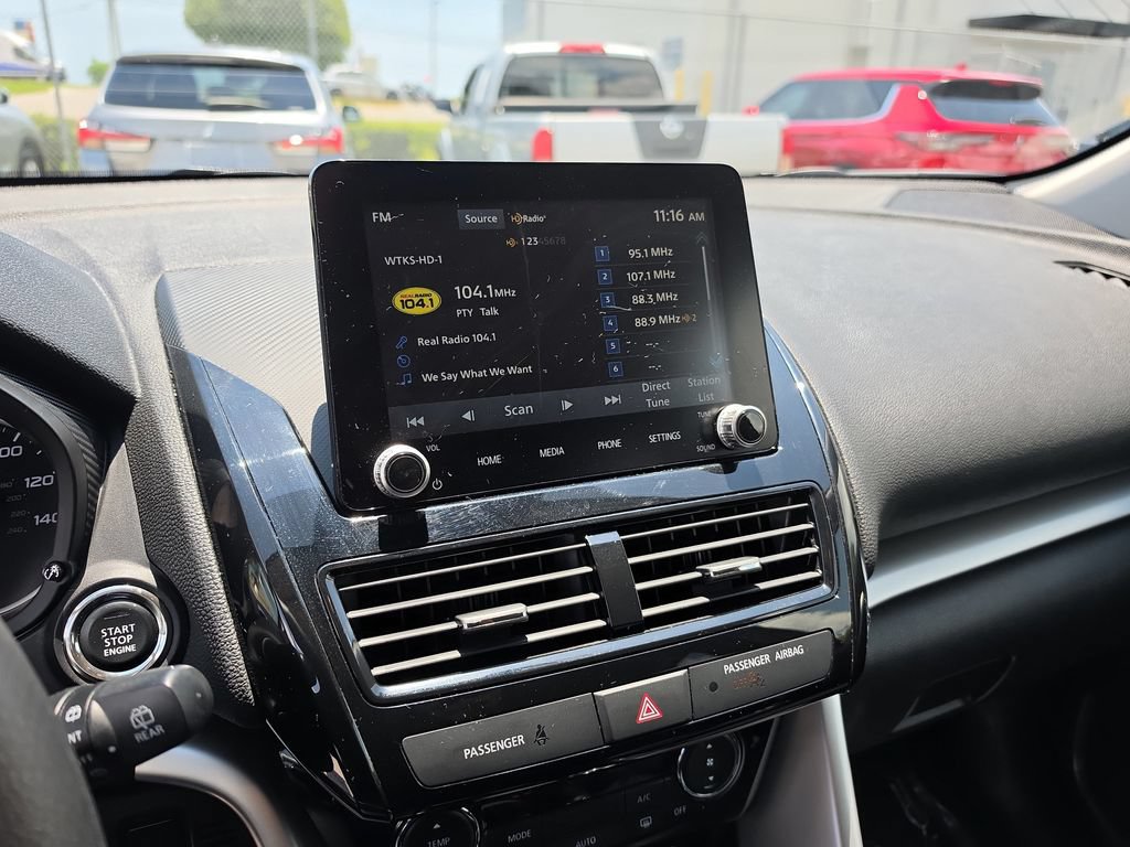 Used 2024 Mitsubishi Eclipse Cross LE AWD/4WD image 21