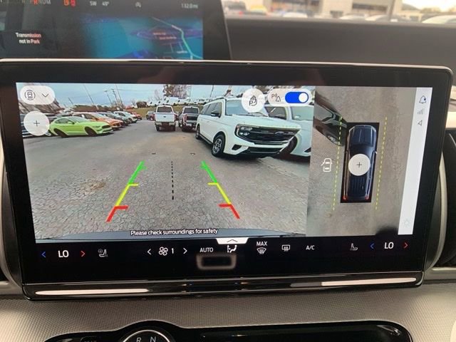 New 2025 Ford Expedition Active AWD/4WD image 18