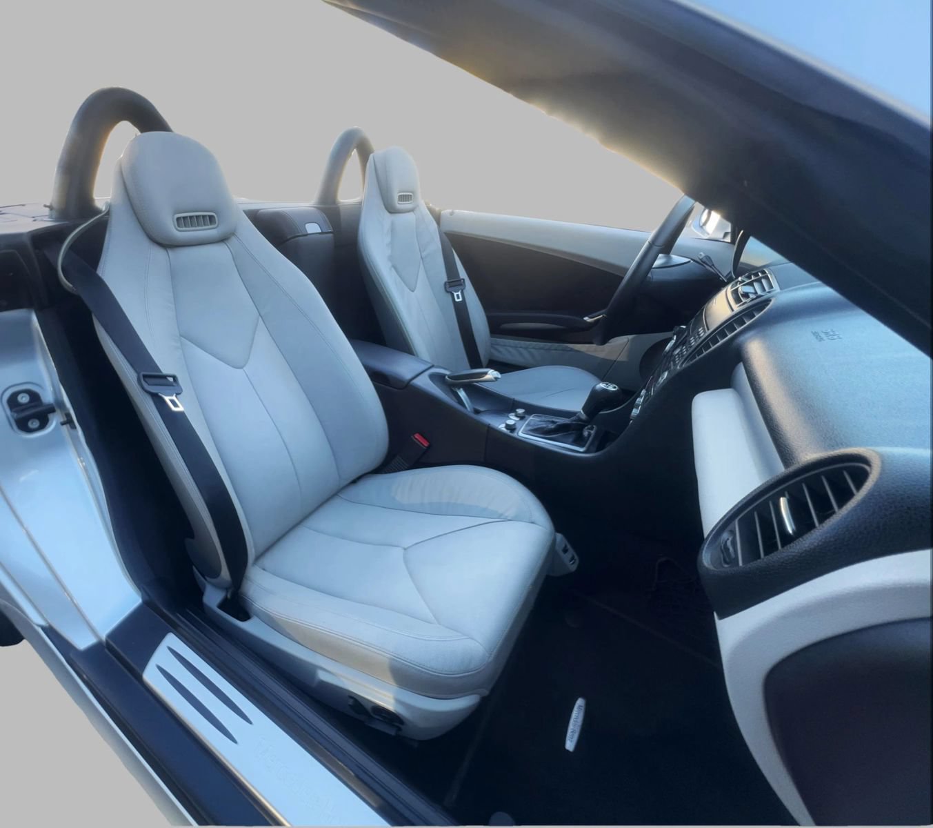 Used 2009 Mercedes-Benz SLK 300 image 52