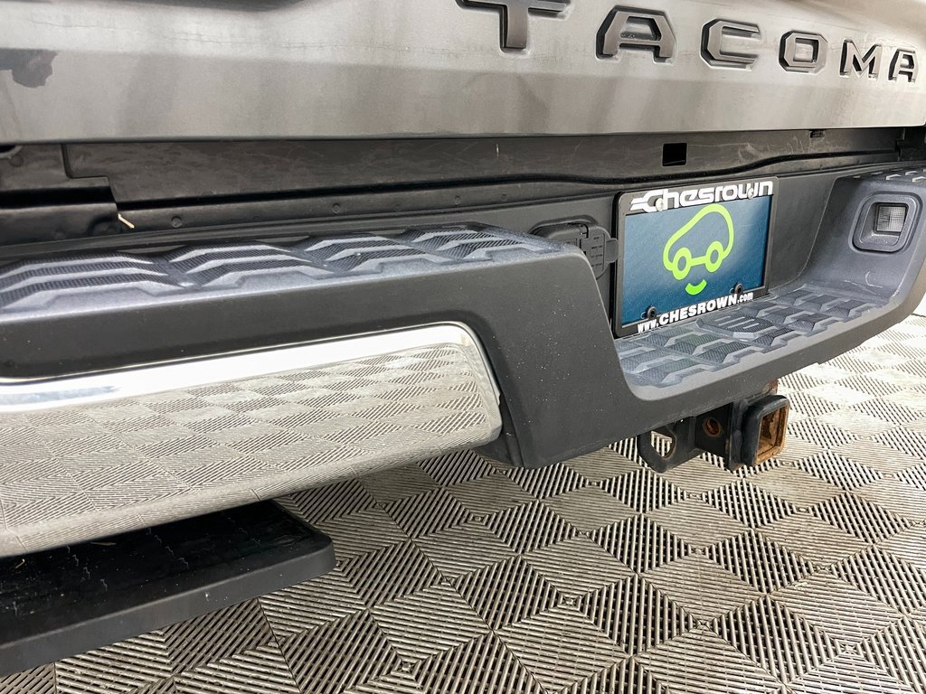 Used 2023 Toyota Tacoma TRD Off-Road image 42