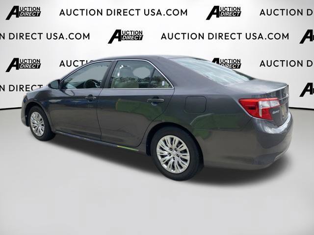 Used 2012 Toyota Camry LE FWD image 26