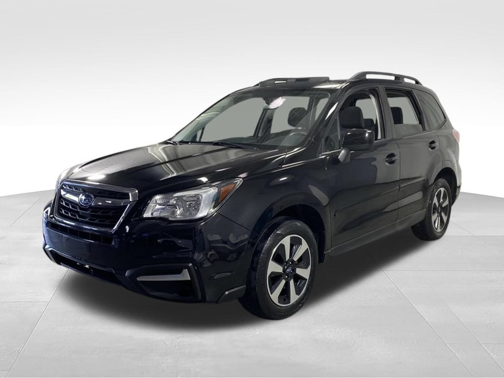Used 2018 Subaru Forester 2.5i Premium w/ All-Weather Package AWD/4WD image 4