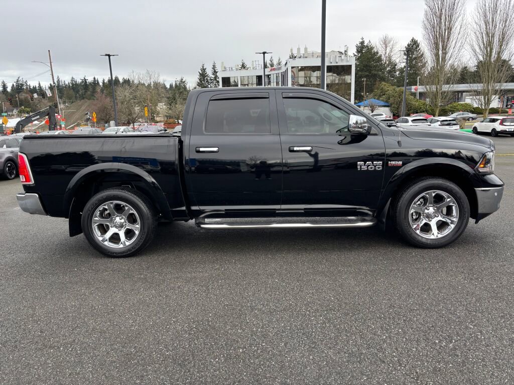 Used 2014 RAM 1500 Laramie w/ Convenience Group image 4