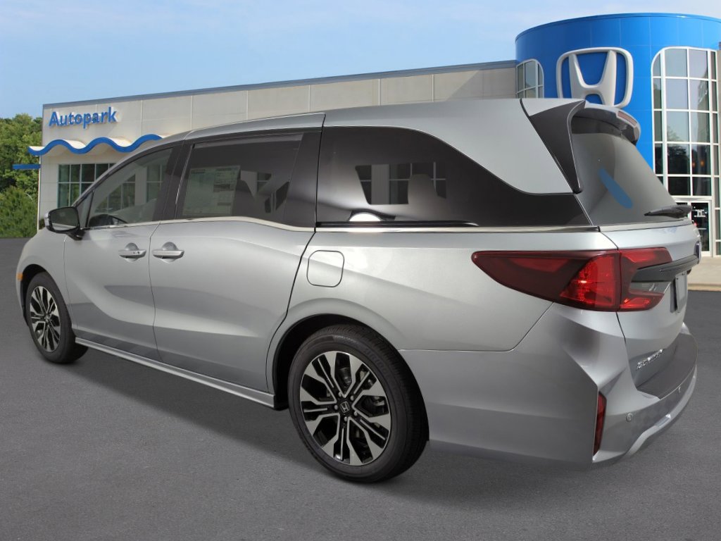 New 2026 Honda Odyssey Elite image 2