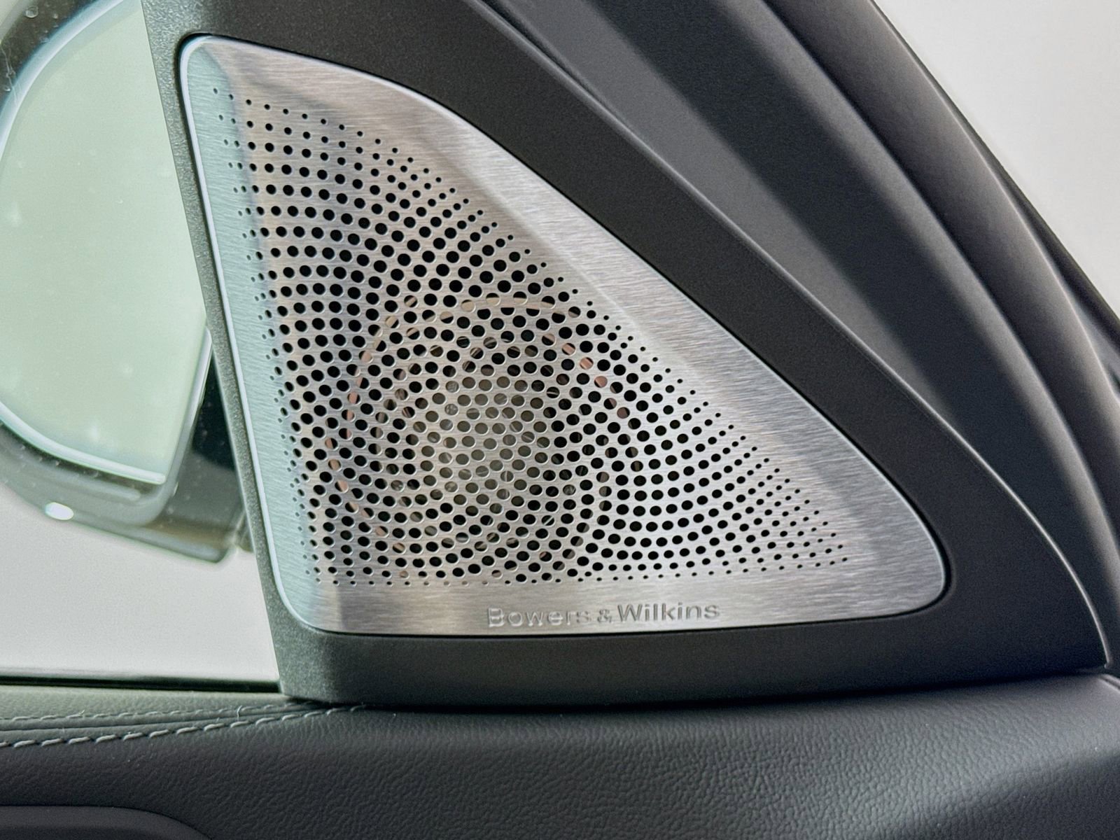 New 2026 BMW X6 M Competition w/ Executive Package image 19