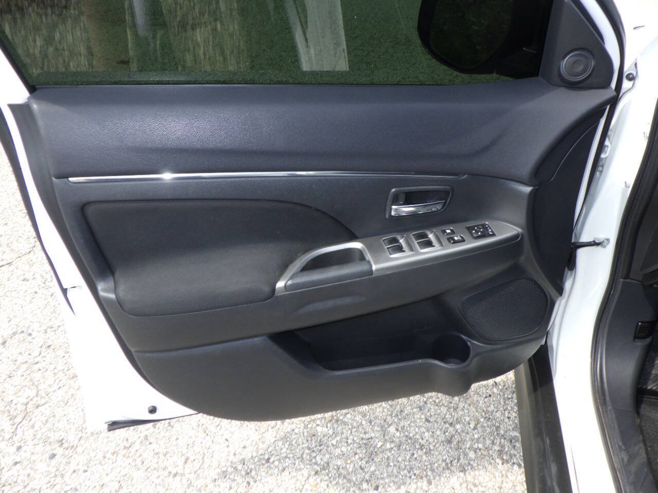 Used 2019 Mitsubishi Outlander Sport ES AWD/4WD image 9