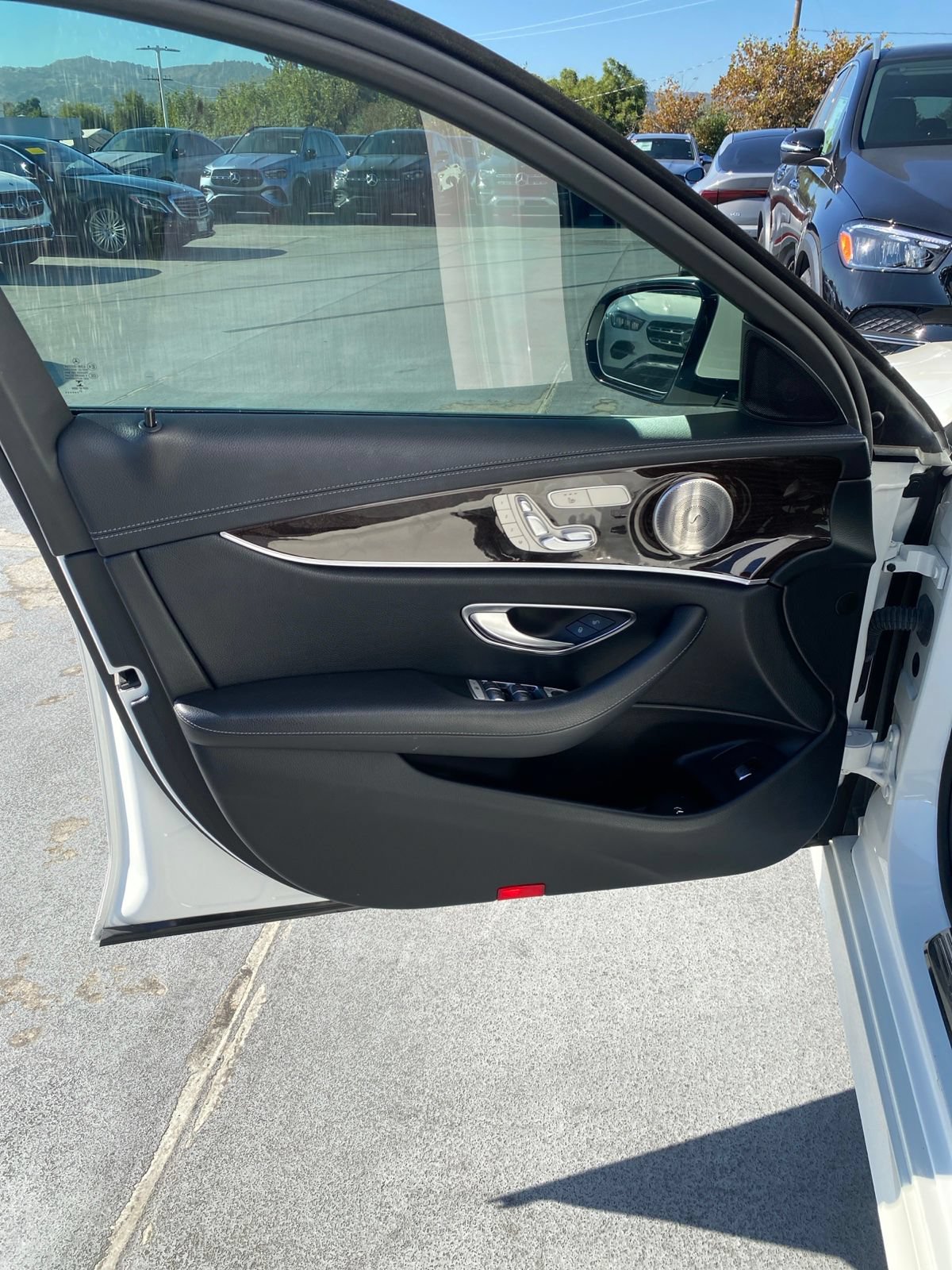 Used 2022 Mercedes-Benz E 450 4MATIC Sedan image 11