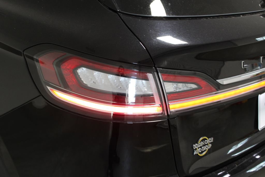 Used 2023 Lincoln Nautilus Black Label w/ Cargo Utility Package image 59