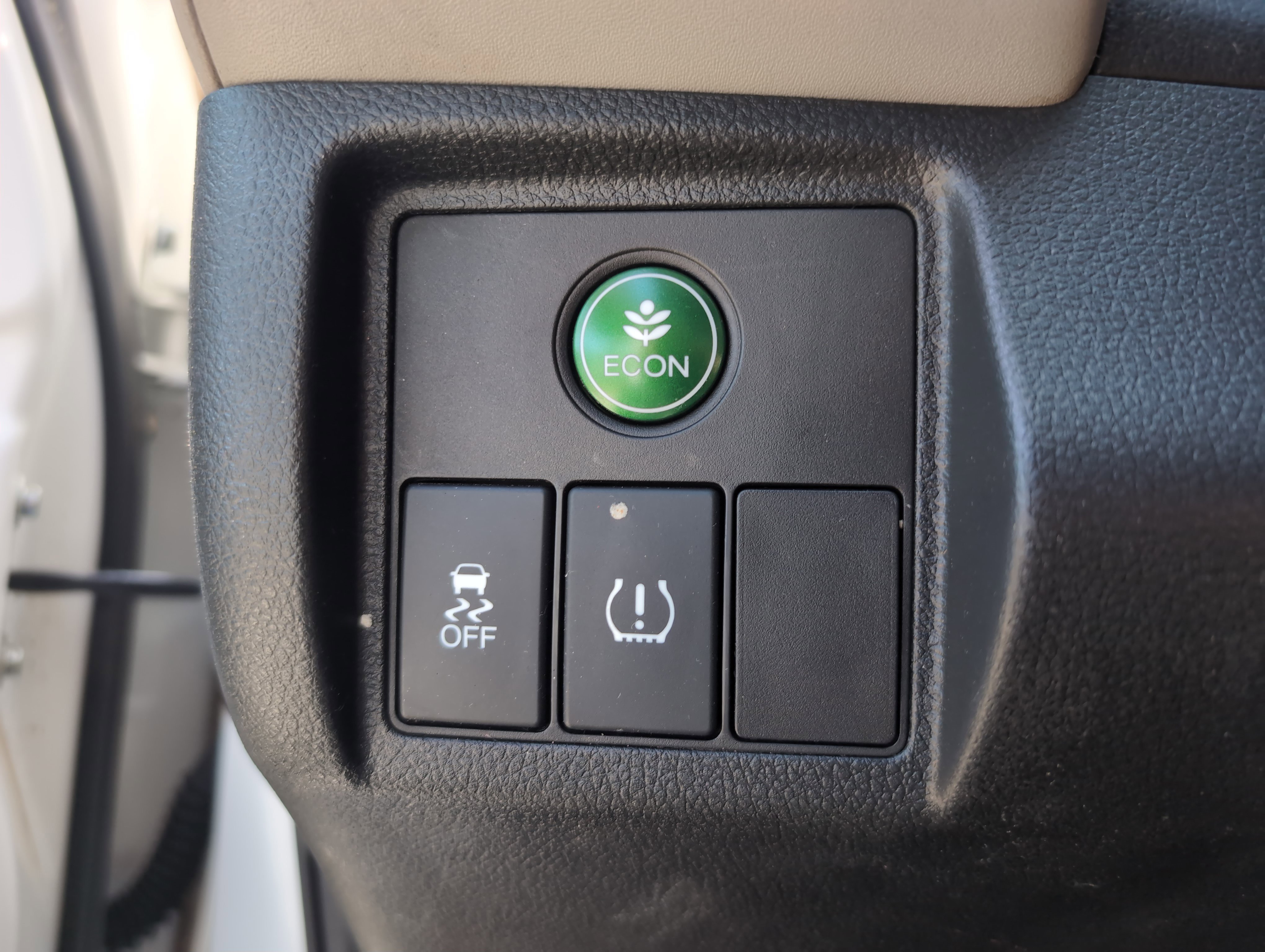 Used 2016 Honda HR-V EX-L image 34