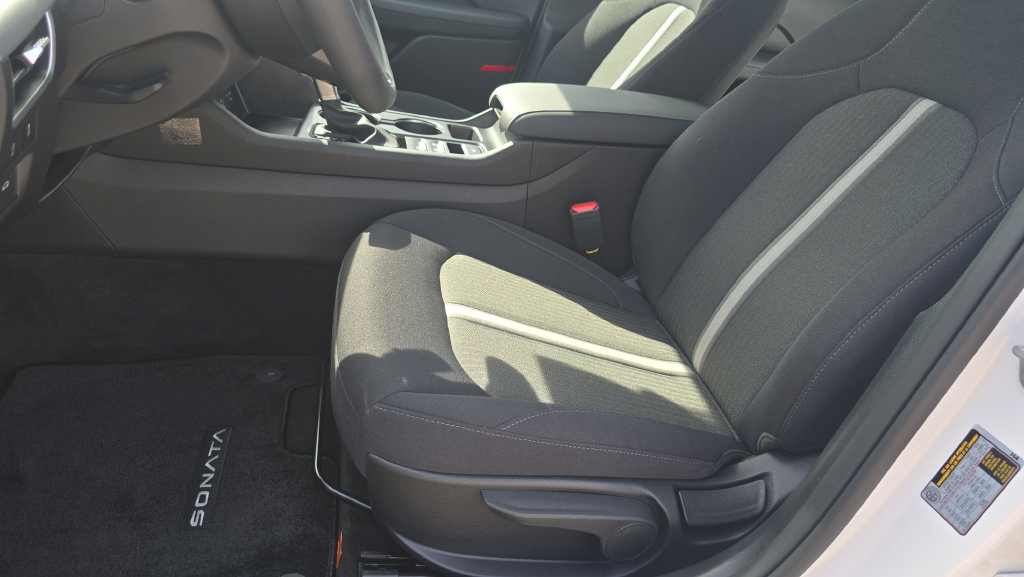Certified 2026 Hyundai Sonata SE FWD image 14