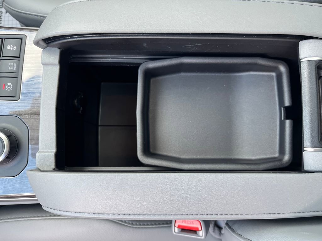 Certified 2026 Toyota Highlander Limited image 13