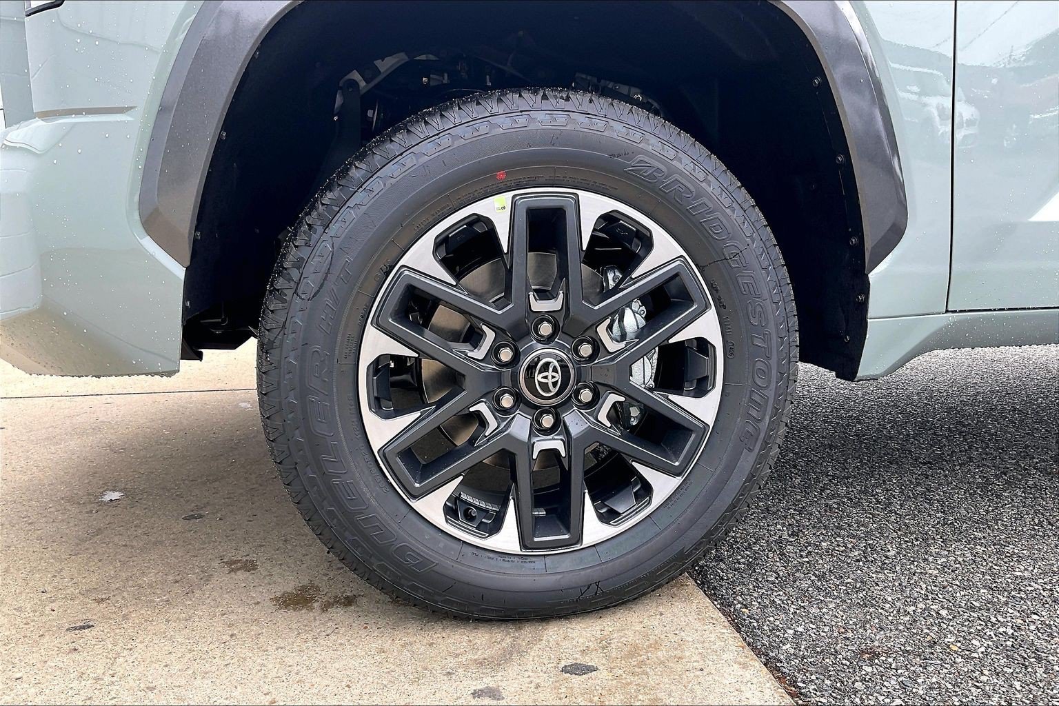 New 2026 Toyota Tundra Limited AWD/4WD image 15