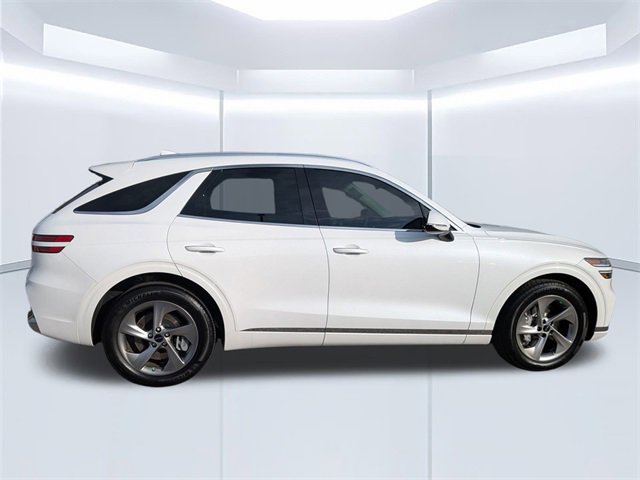 Used 2026 Genesis GV70 2.5T Select image 3