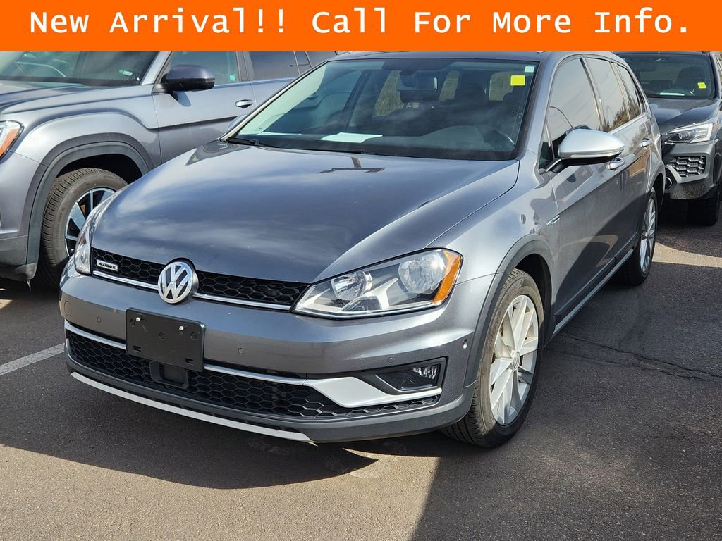 Used 2017 Volkswagen Golf Alltrack SE image 3