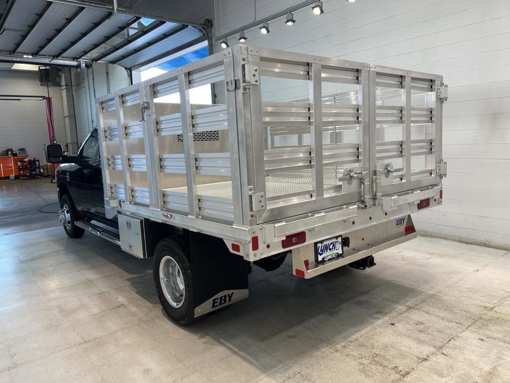 New 2024 RAM 3500 Tradesman w/ Chrome Appearance Group image 8