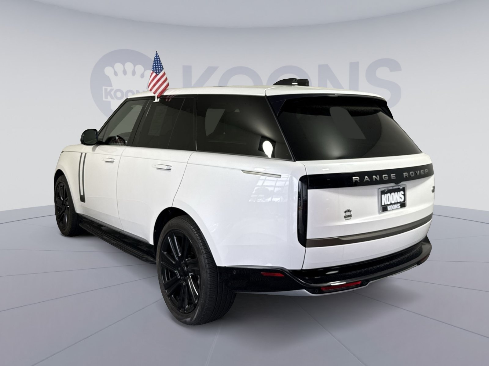 Used 2022 Land Rover Range Rover SE AWD/4WD image 4