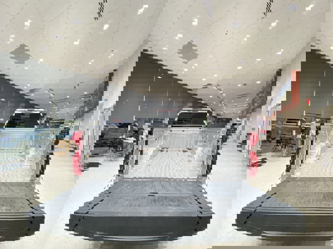 Used 2021 Chevrolet Silverado 1500 LT w/ Z71 Off-Road Package image 25