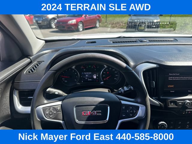 Used 2024 GMC Terrain SLE AWD/4WD image 32