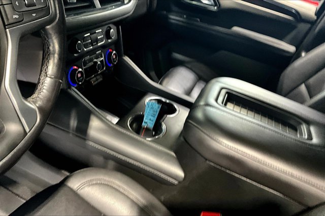 Used 2022 Chevrolet Tahoe LT w/ Luxury Package AWD/4WD image 18