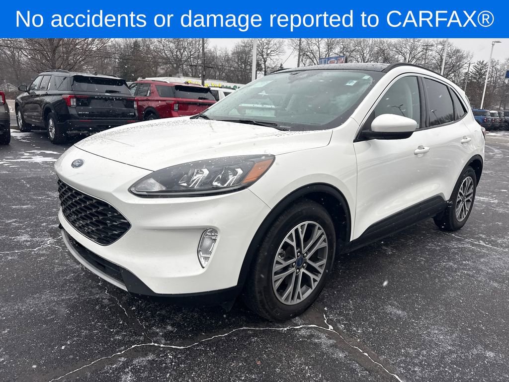 Used 2022 Ford Escape SEL image 2