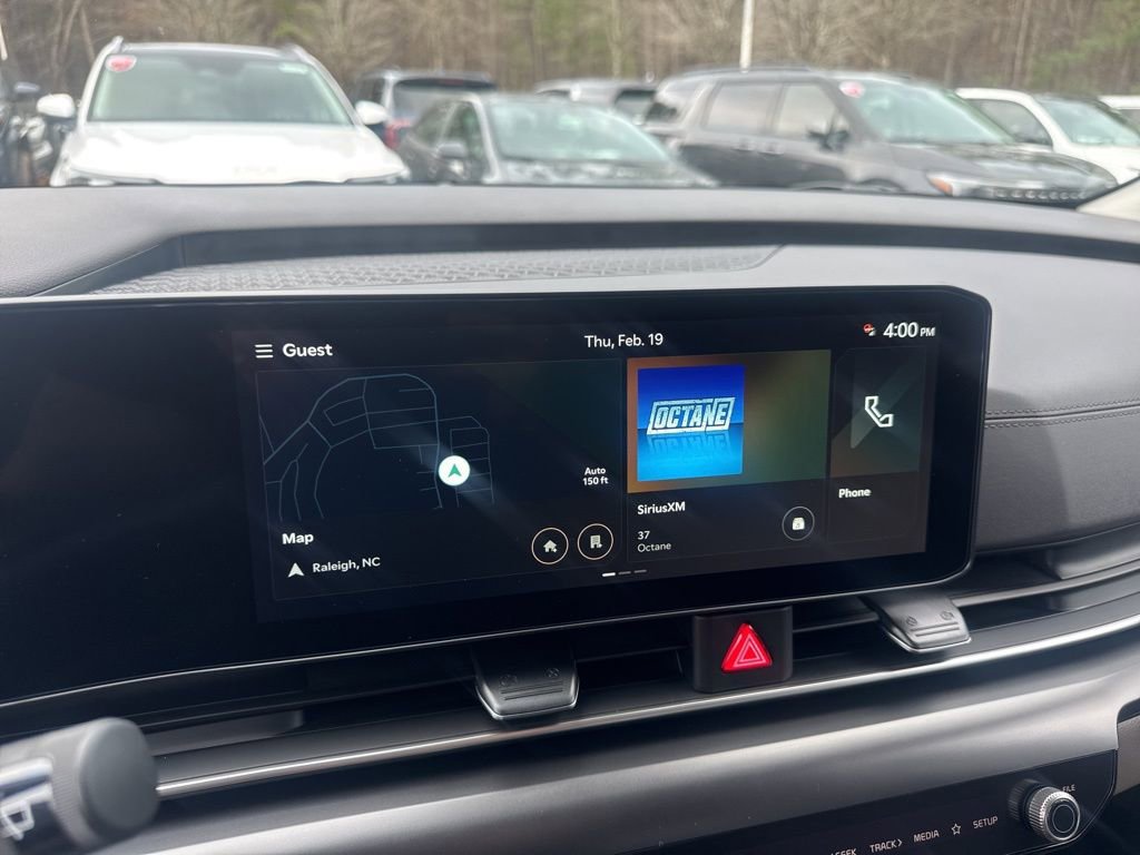 New 2026 Kia Carnival LX image 3