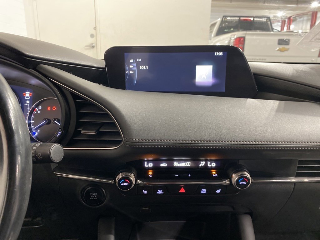 Used 2020 MAZDA MAZDA3 Hatchback w/ Preferred Package image 11