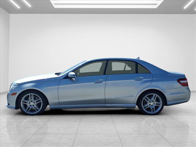 Used 2013 Mercedes-Benz E 350 4MATIC Sedan image 7