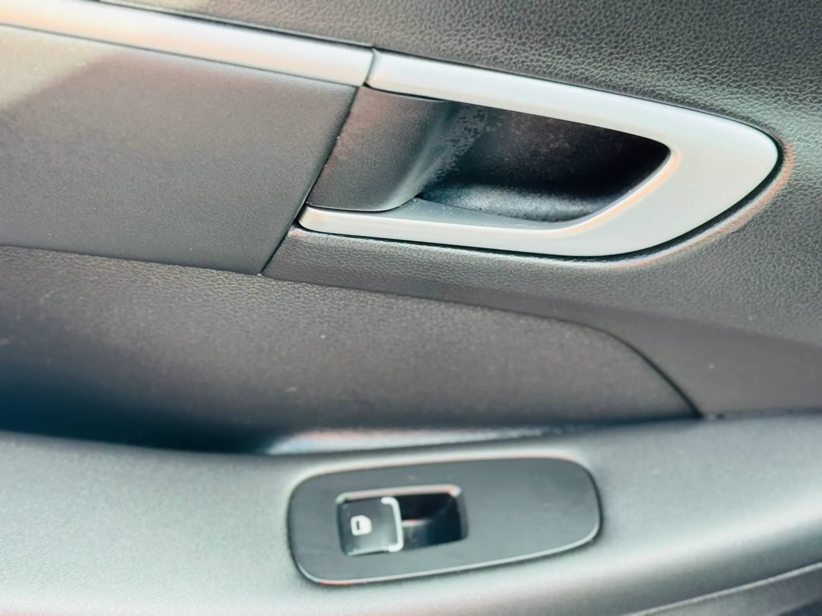 Used 2024 Hyundai Sonata SEL FWD image 8