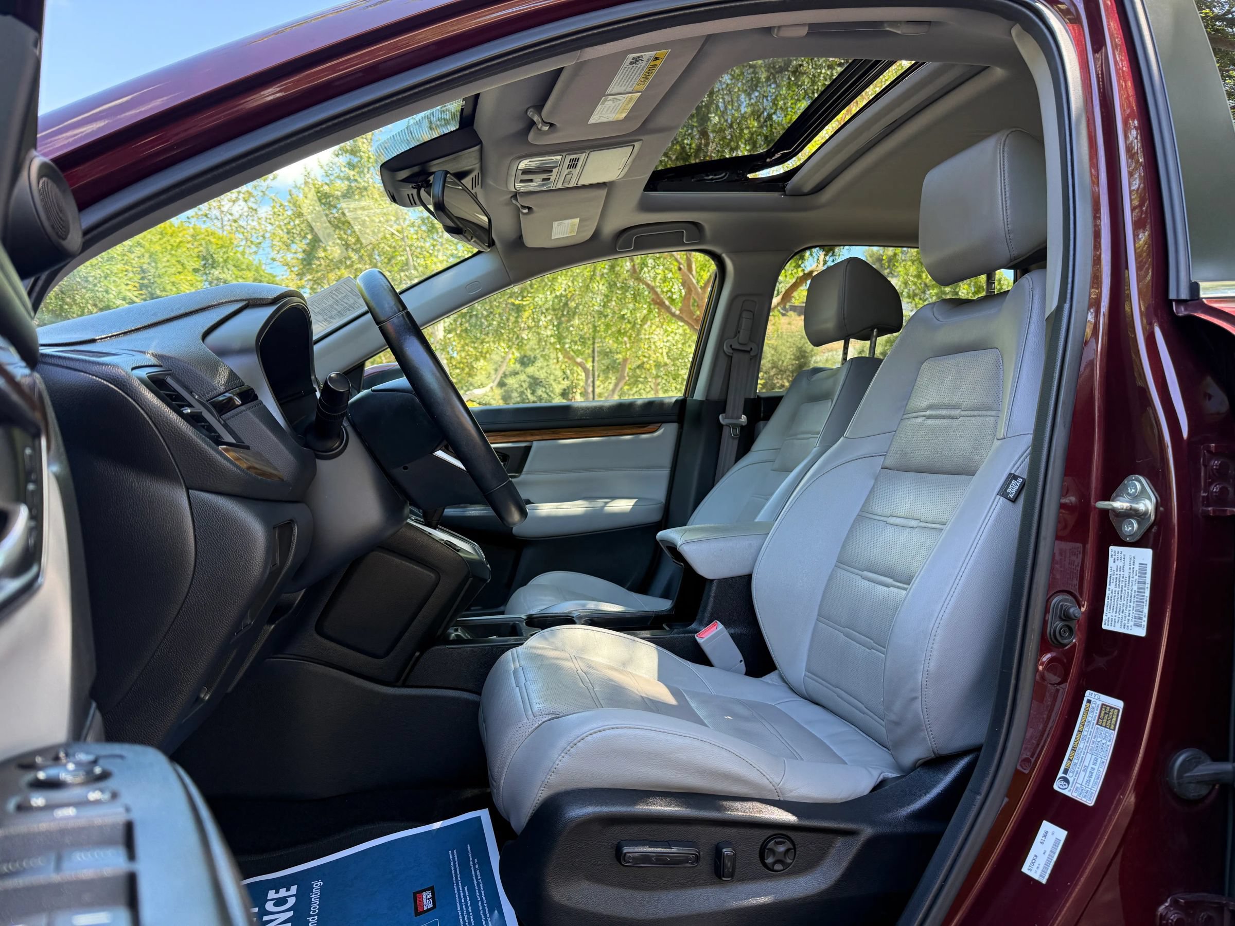 Used 2017 Honda CR-V EX-L image 12