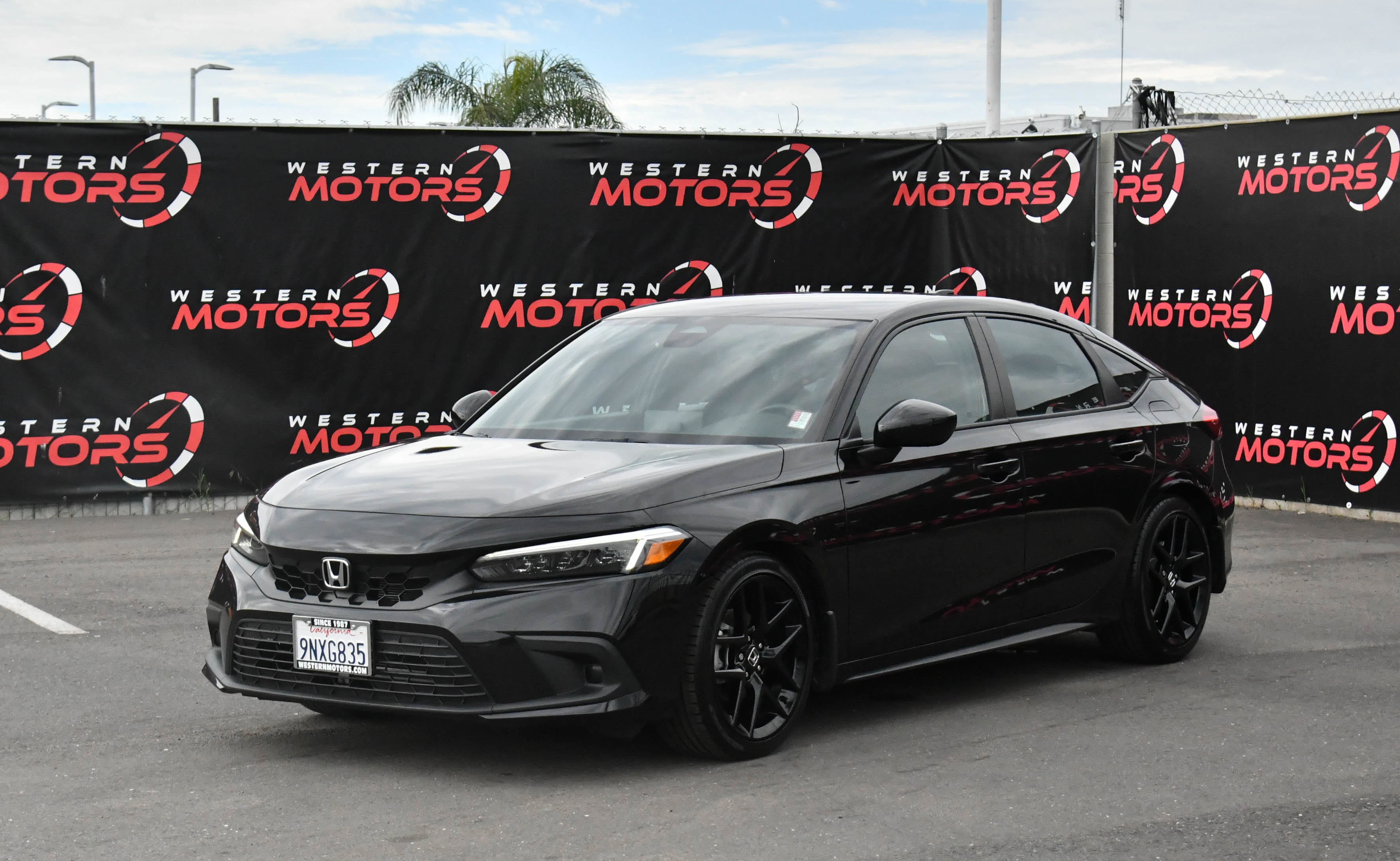 Used 2024 Honda Civic Sport image 3