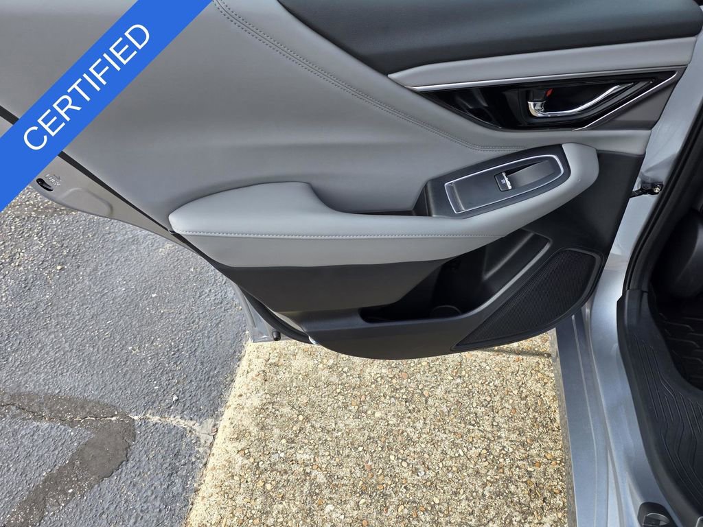 Used 2025 Subaru Legacy Limited image 32