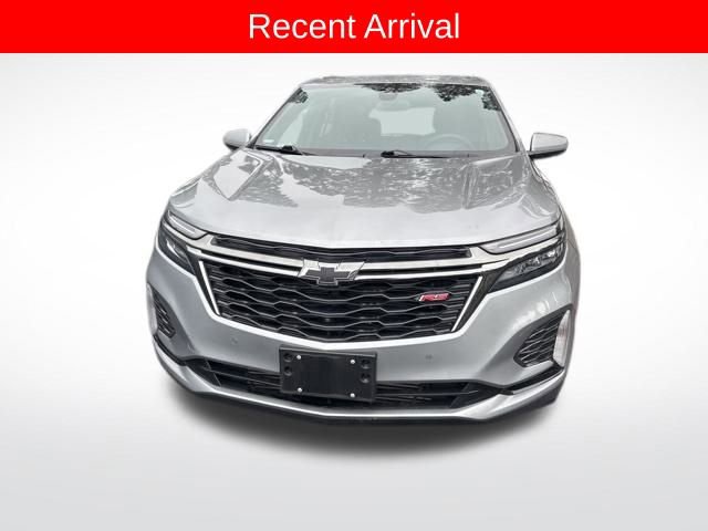 Used 2023 Chevrolet Equinox RS image 3