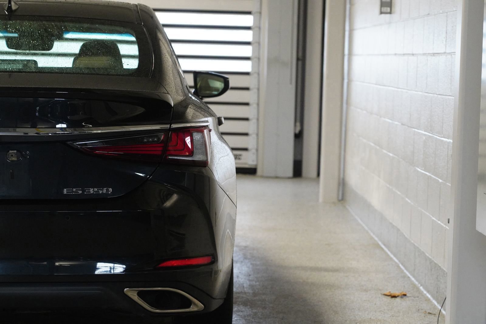 Used 2021 Lexus ES 350 w/ Premium Package image 11