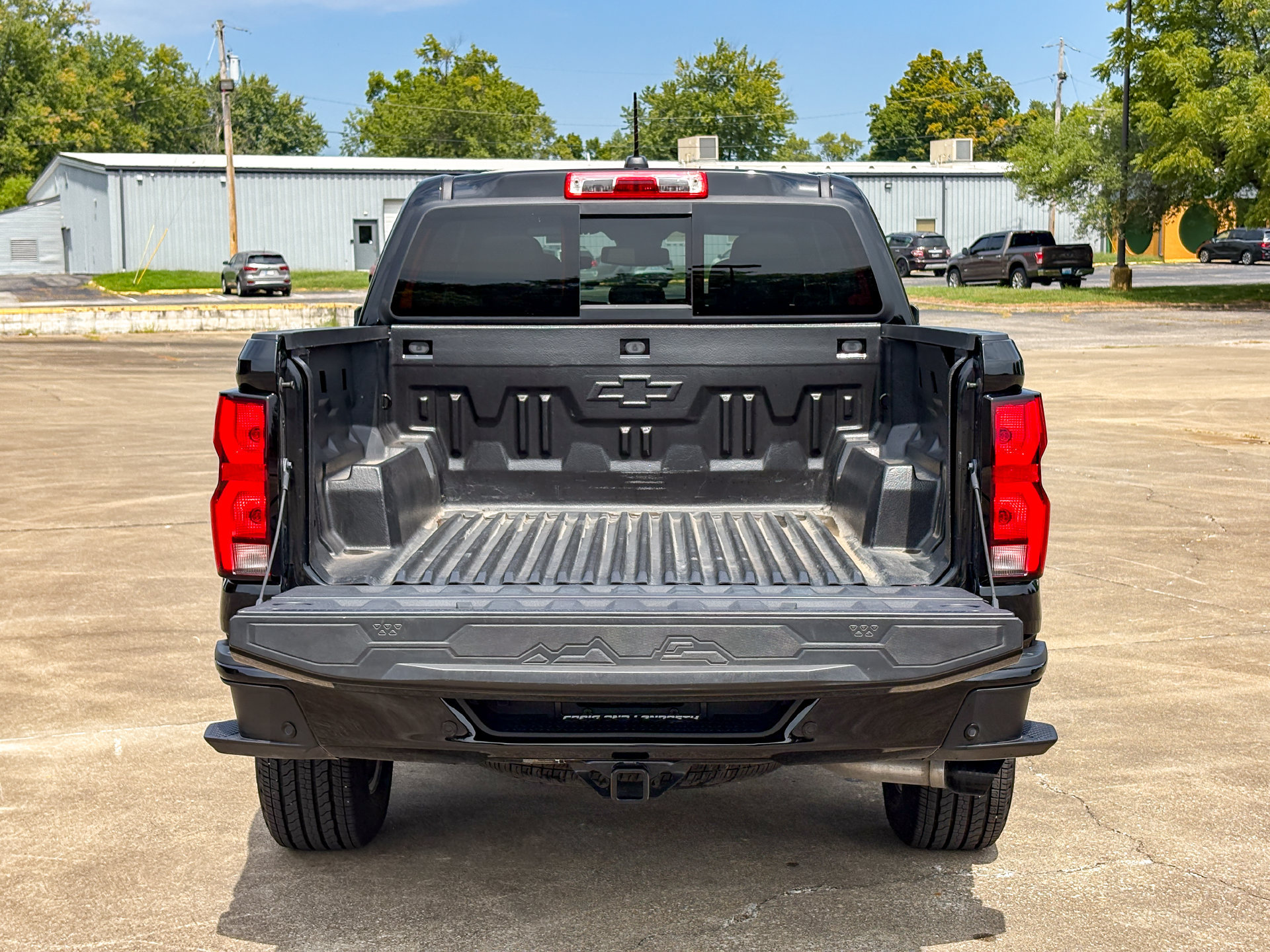 Used 2024 Chevrolet Colorado LT w/ LT Convenience Package III AWD/4WD image 30