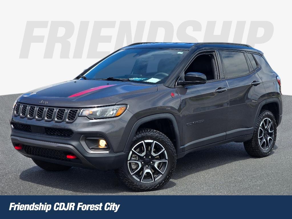 Used 2024 Jeep Compass Trailhawk